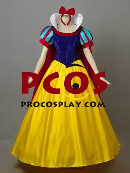 Snow White Cosplay