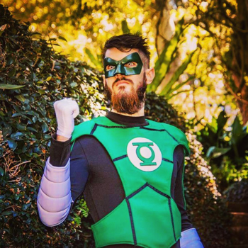 cosplay] Green Lantern inspired makeup + body paint. By julie_odsgaard :  r/DCcomics